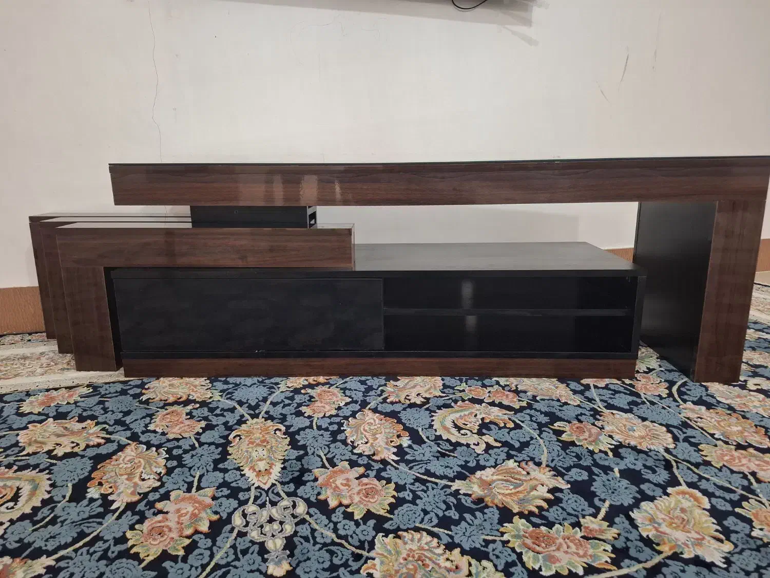 زیرتلوزیونی|میز تلویزیون|بندر دیر, |دیوار