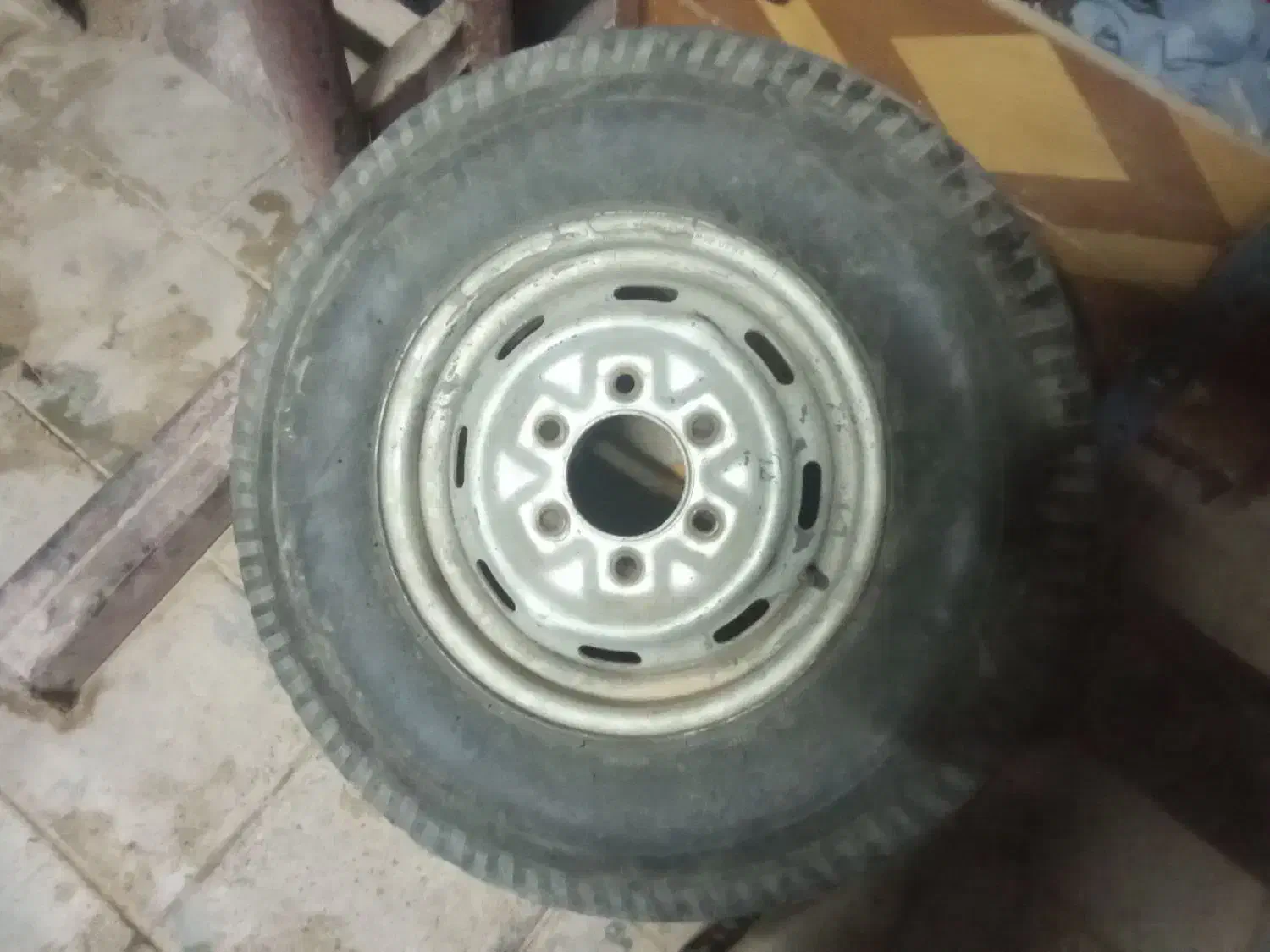 رینگ ولاستیک مزدا لاستیک پژو رگلاتور CNG|قطعات یدکی و لوازم جانبی|کرمان, |دیوار