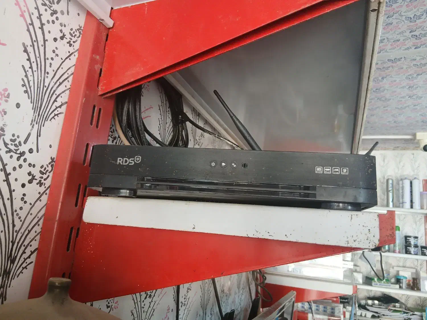 دی وی آر  دوربین درحد نو سالم  قیمت  ۱۸۰۰|دوربین مداربسته|کبودرآهنگ, |دیوار