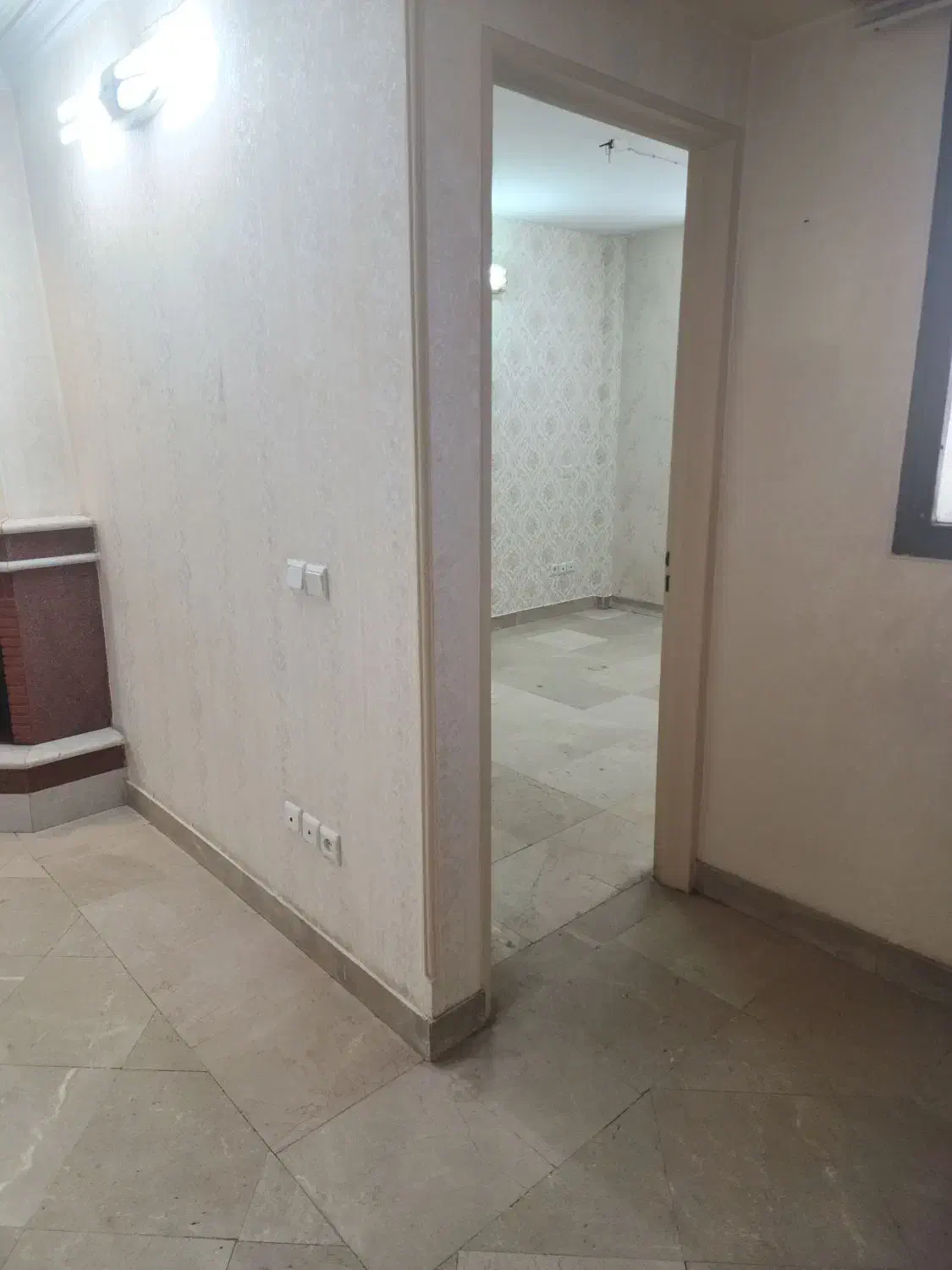 آپارتمان 73 متری تک واحدی نازی اباد