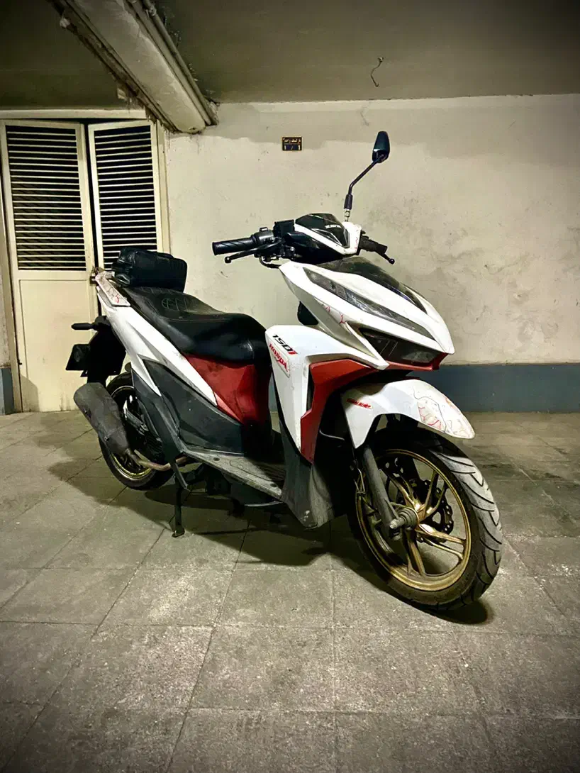 طرح کلیک/مدل ۹۹/مناسب مصرف کننده/فنی سالم|موتورسیکلت|تهران, ونک|دیوار