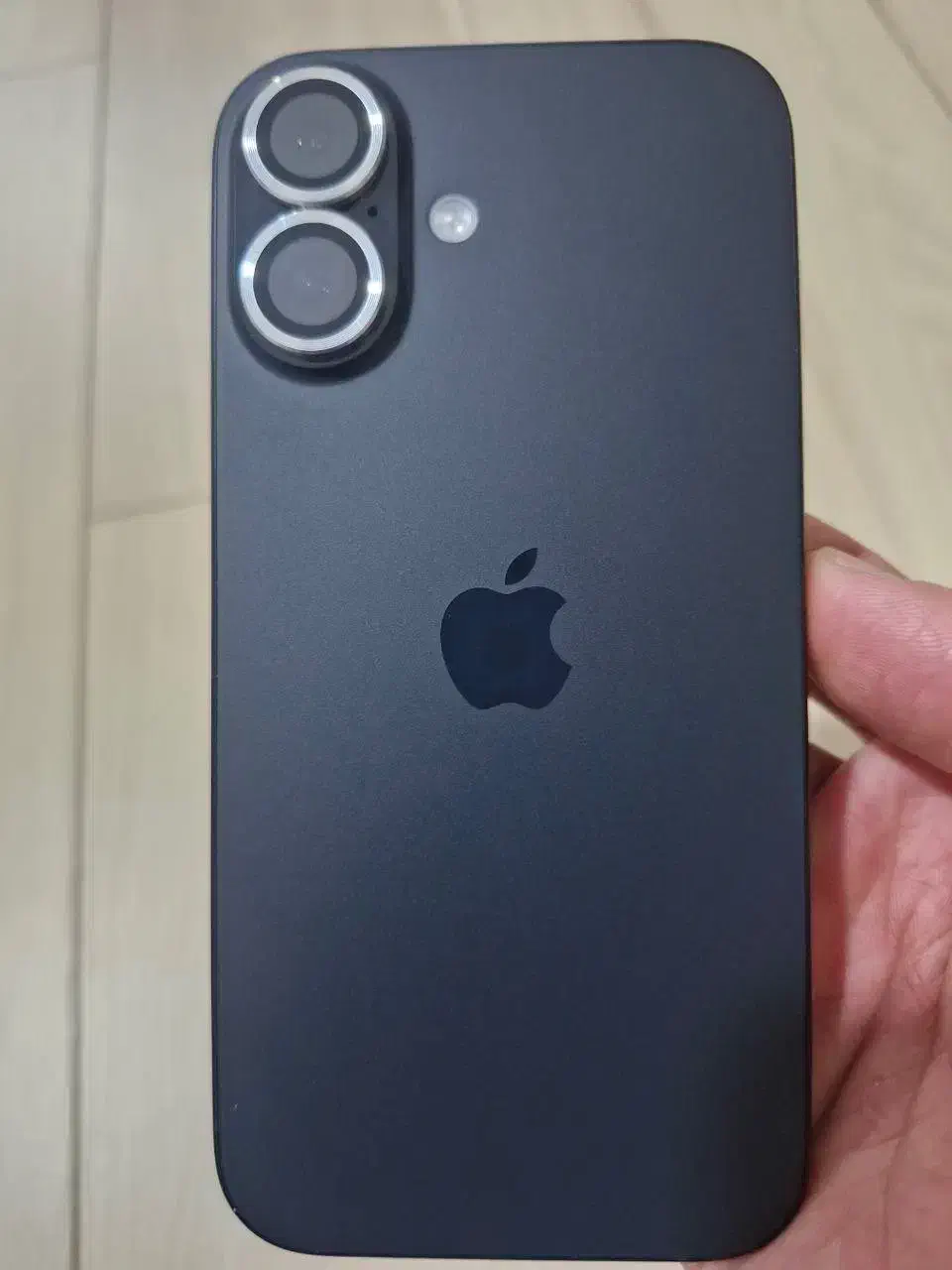 گوشی اپل مدل iPhone 16 CH/A ظرفیت 128گیگابایت رم8گ|موبایل|ساری, |دیوار