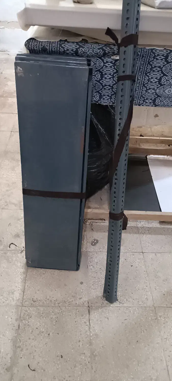 قفسه فلزی6طبقه|کتابخانه، شلف، قفسه‌های دیواری|قم, باغ شازده|دیوار