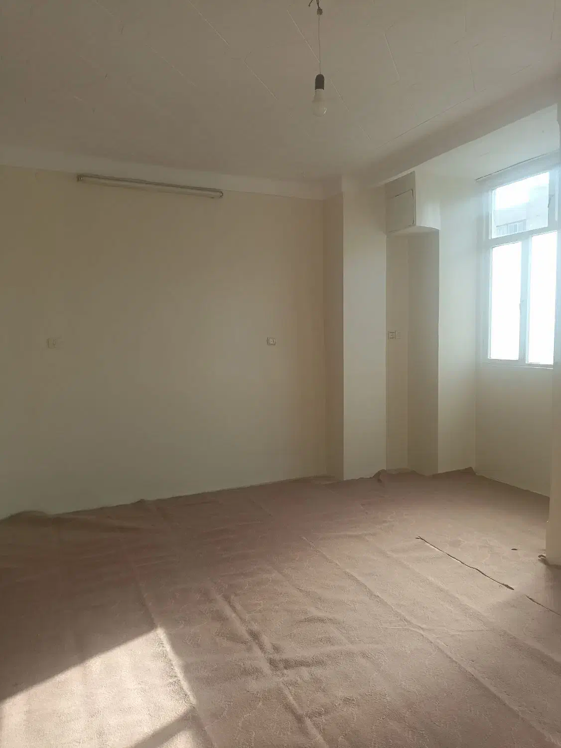 آپارتمان ۶۰مترنورگیرعالی بهترین محل نازی آباد