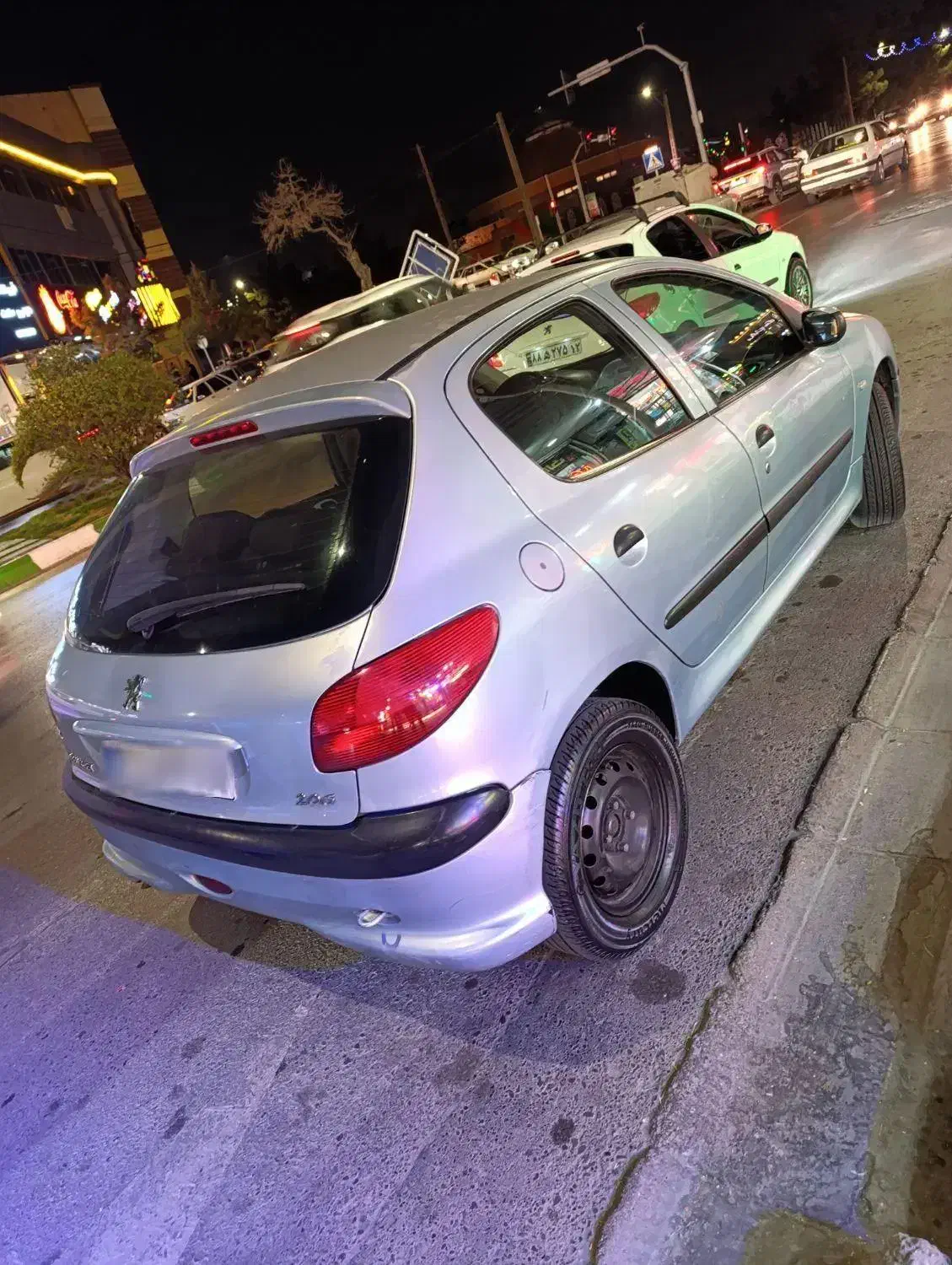 تیپ۲ مدل ۸۳|خودرو سواری و وانت|مشهد, استاد یوسفی (شهرک غرب)|دیوار