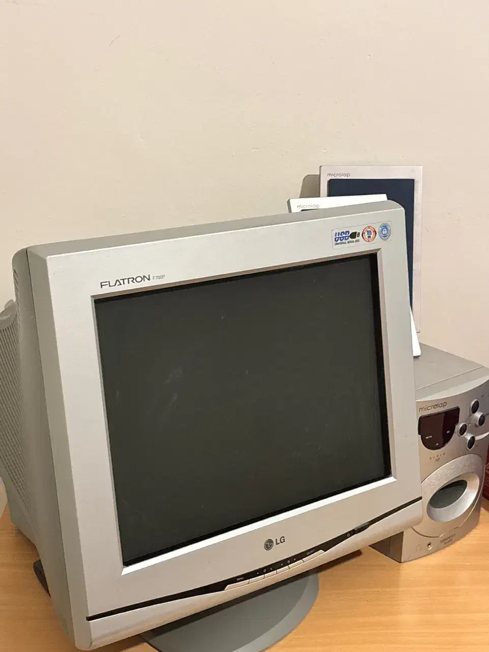 مانیتور ال جی ، مدل فلترون|قطعات و لوازم جانبی رایانه|اراک, |دیوار