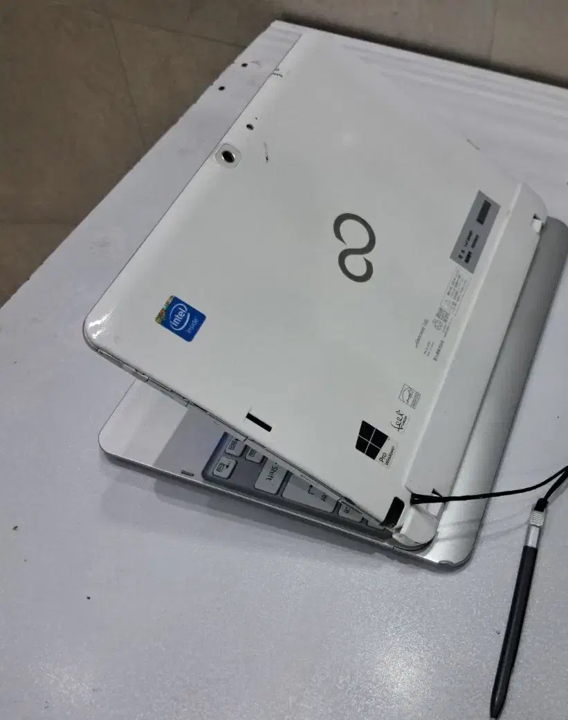 مینی لبتاب لمسی فوجیستو قلم نوری وکیبوردار|رایانه همراه|تهران, اباذر|دیوار