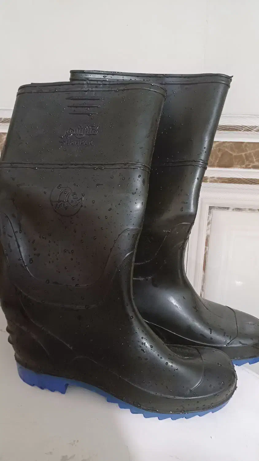 چکمه ساق بلند|کیف، کفش، کمربند|خرم‌آباد, |دیوار