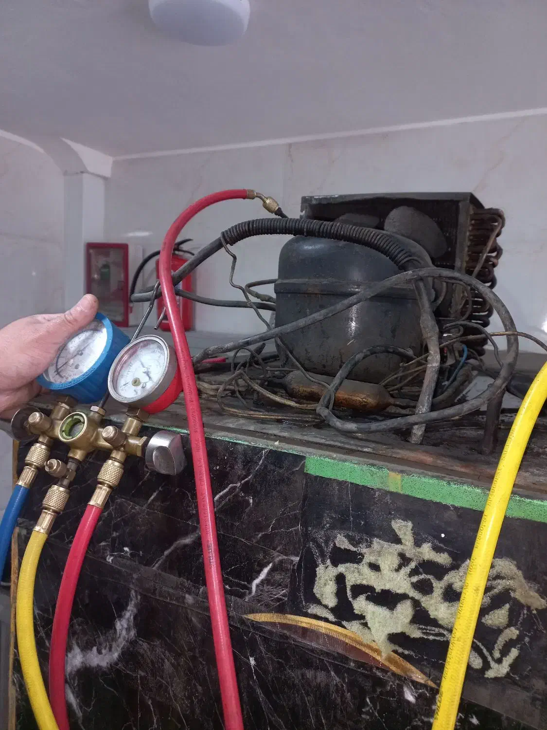 تعمیرات یخچال کولر اسپلیت آبسردکن پکیج  لباسشویی|خدمات پیشه و مهارت|رشت, گلزاران|دیوار