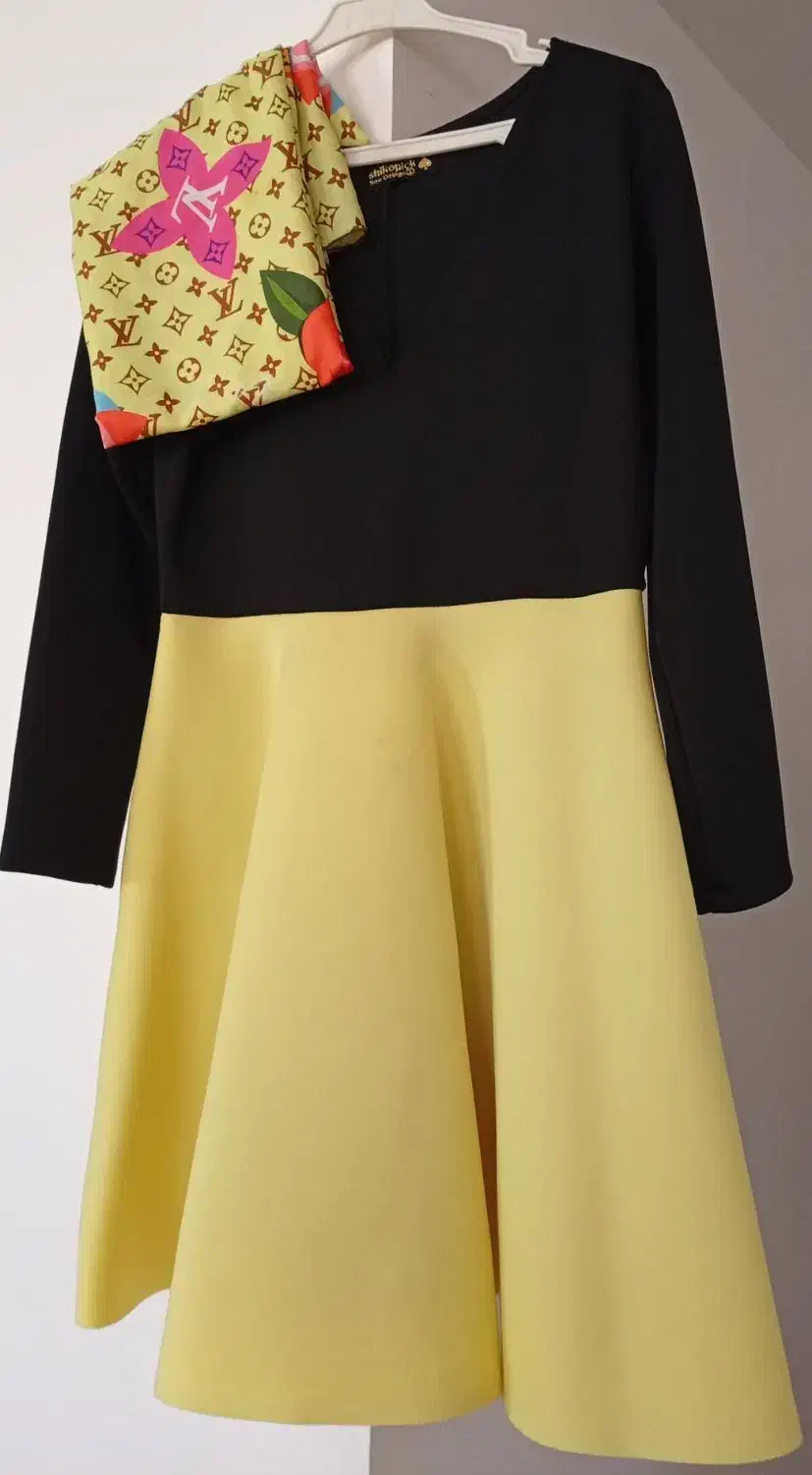 لباس.مجلسی.|لباس|بروجرد, |دیوار