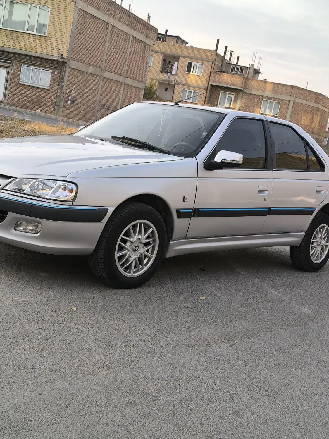 پژوپارس|خودرو سواری و وانت|بوکان, |دیوار