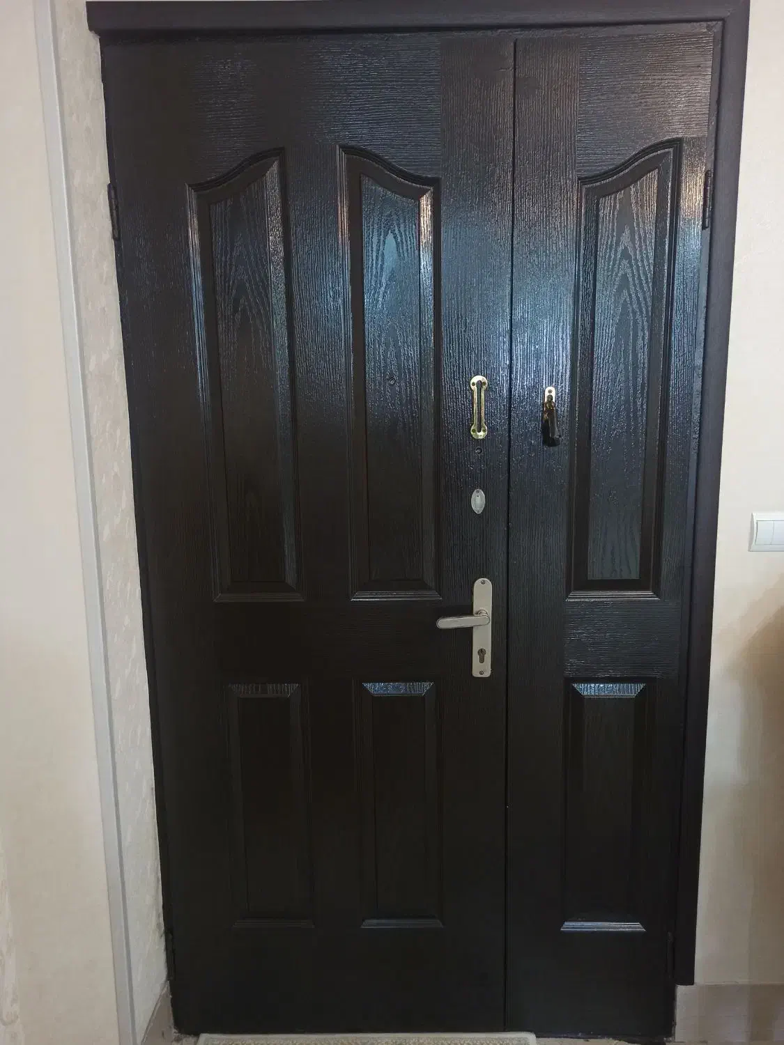 درب ورودی و گارد|مصالح و تجهیزات ساختمان|گرگان, |دیوار