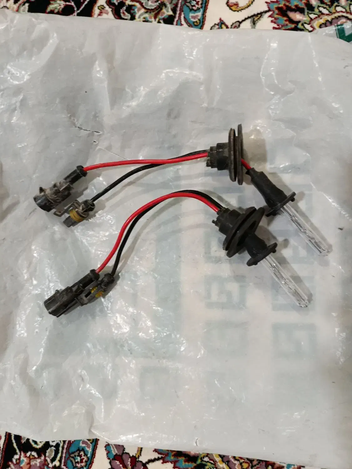 لامپ زنون|قطعات یدکی و لوازم جانبی|کوهدشت, |دیوار