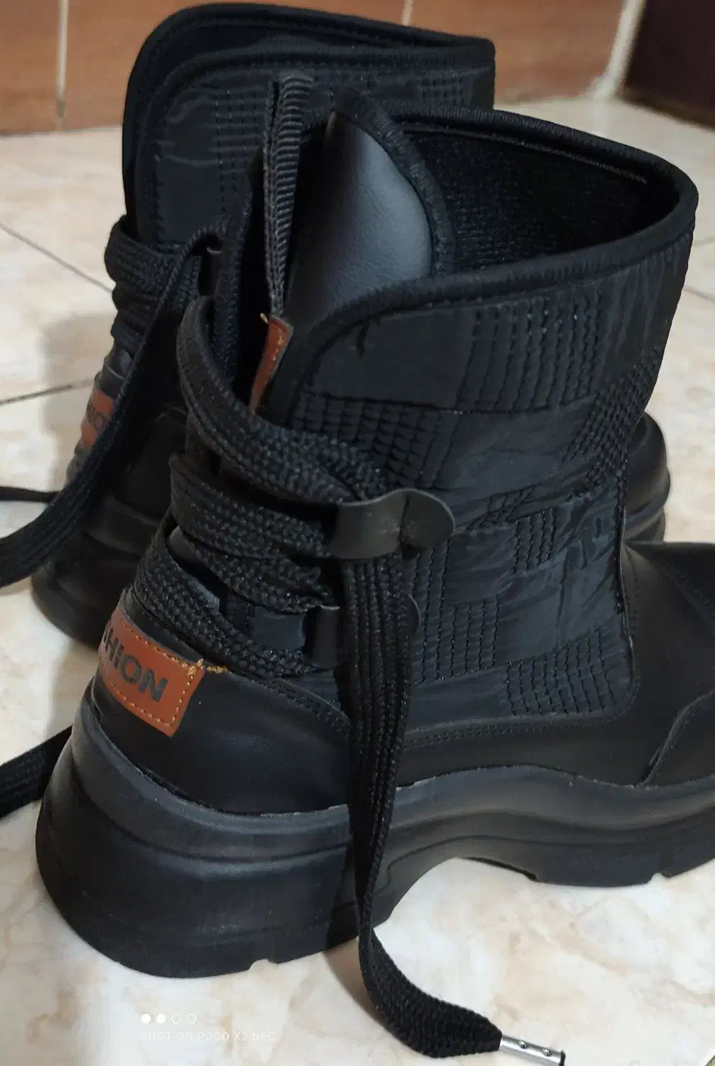 نیم بوت خیلی شیک دخترونه|کیف، کفش، کمربند|خرم‌آباد, |دیوار