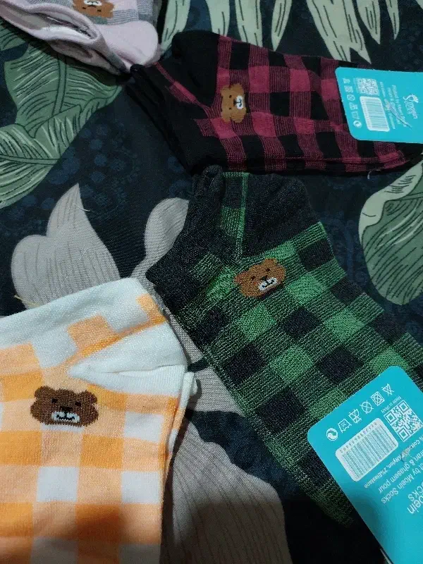 جوراب چهارخونه طرح خِرسی|لباس|شاهین‌شهر, عطار|دیوار