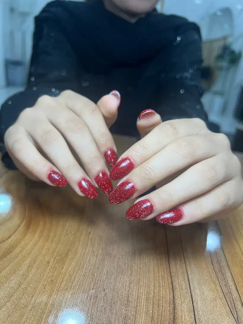 تخفیف ویژه یلدایی خدمات کاشت ناخن و اسپا|خدمات آرایشگری و زیبایی|بندر گناوه, |دیوار