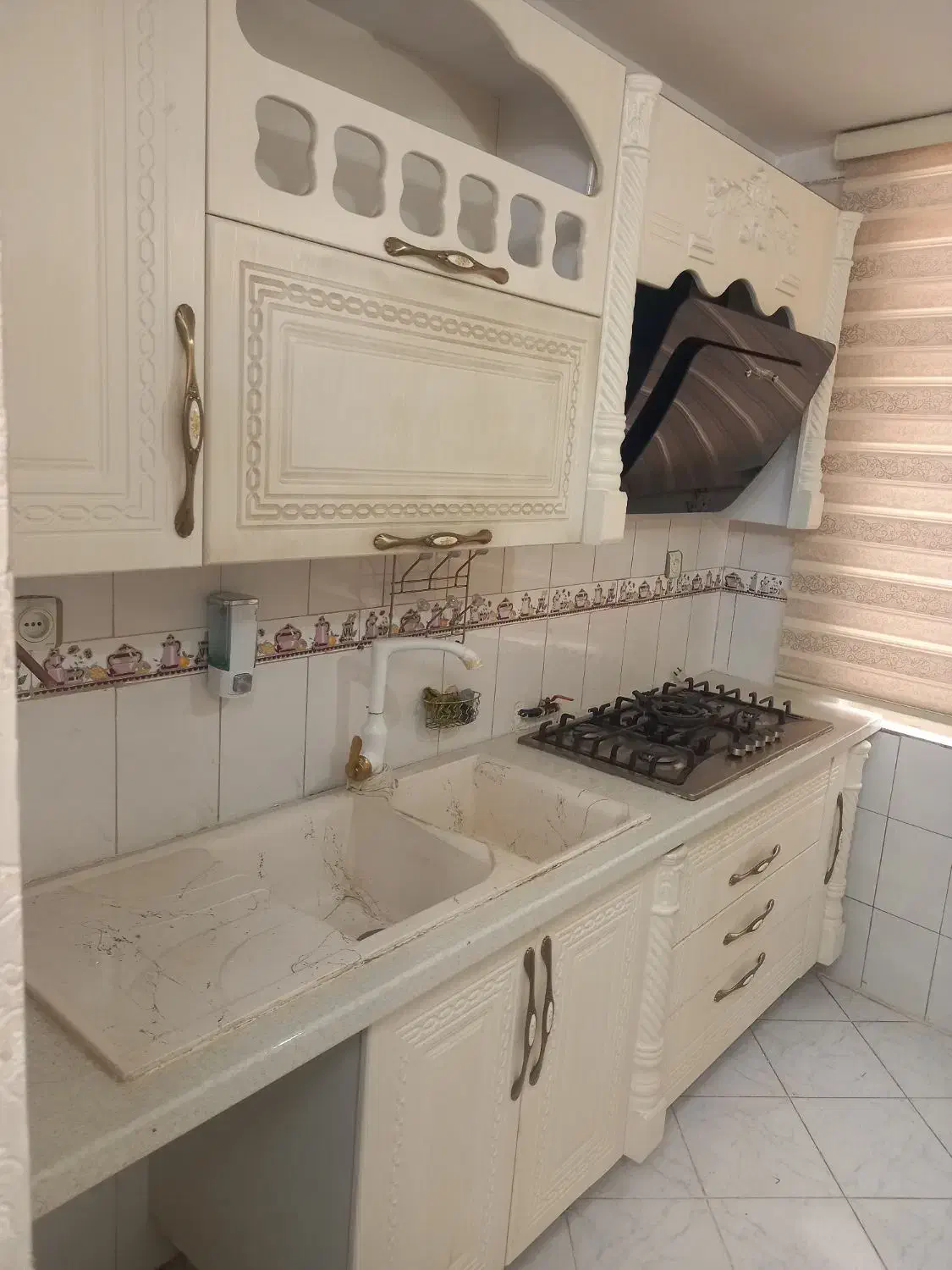 ۵۰متر یک خوابه طبقه دوم بازسازی شده در حد نوساز