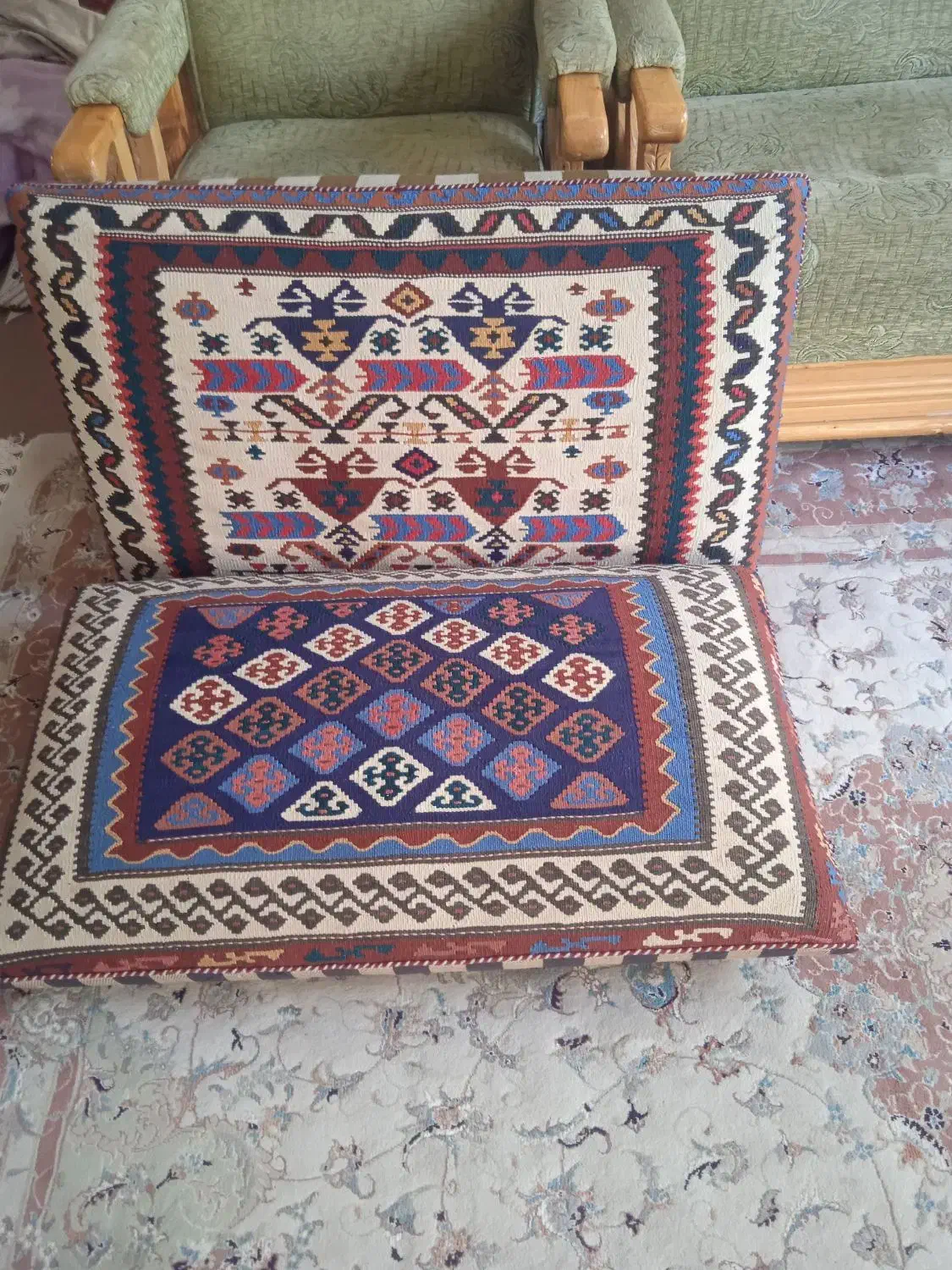 پشتی سنتی بزرگ|پشتی|ارومیه, |دیوار