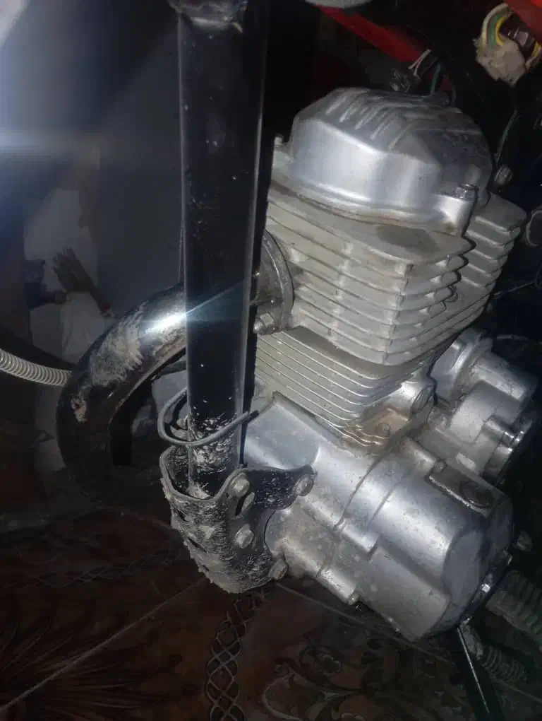 نیکتاز۲۰۰تقویت شده|موتورسیکلت|سرپل ذهاب, |دیوار