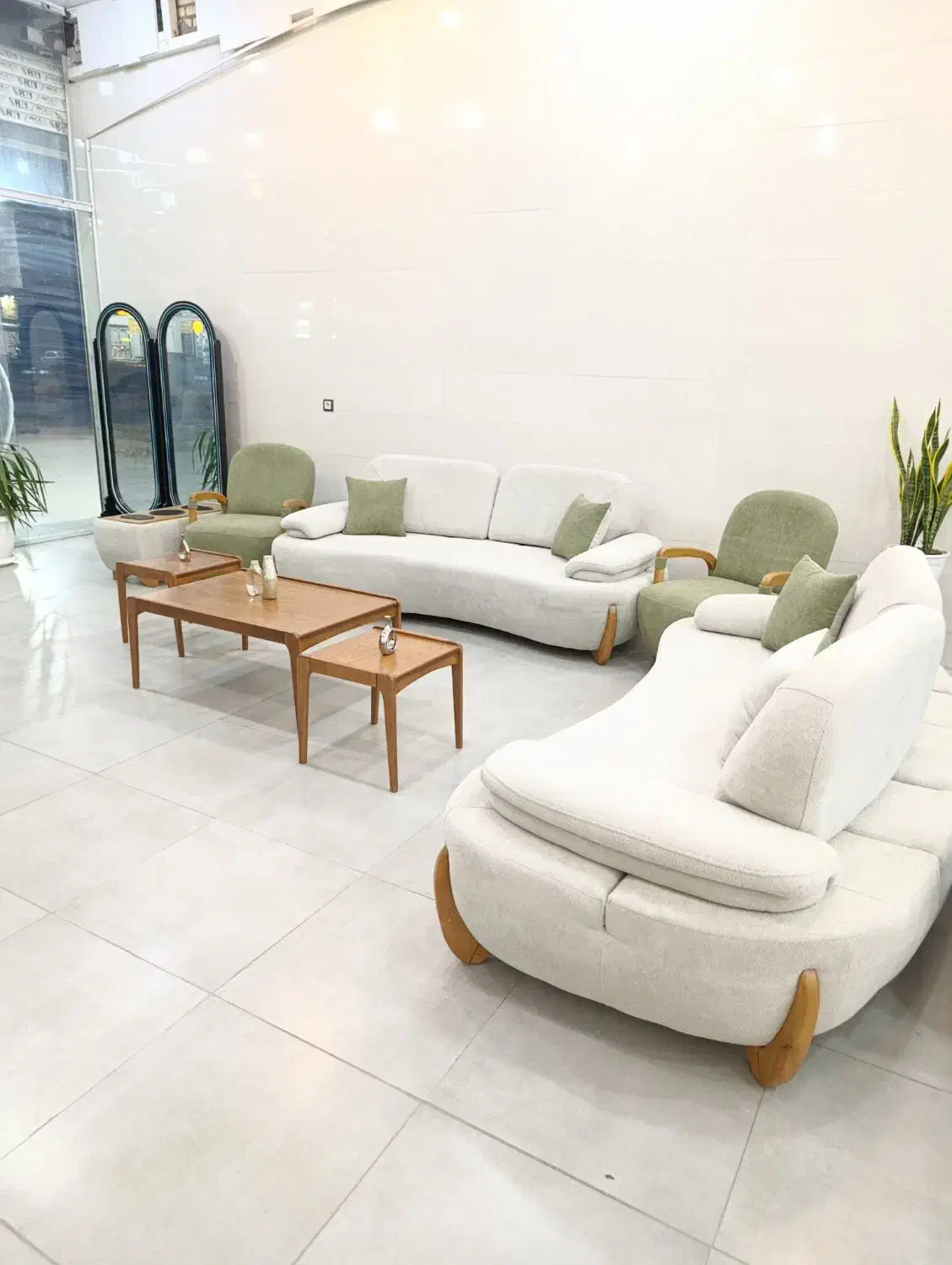 مبل سناتورین|مبلمان خانگی و میز عسلی|بهبهان, |دیوار