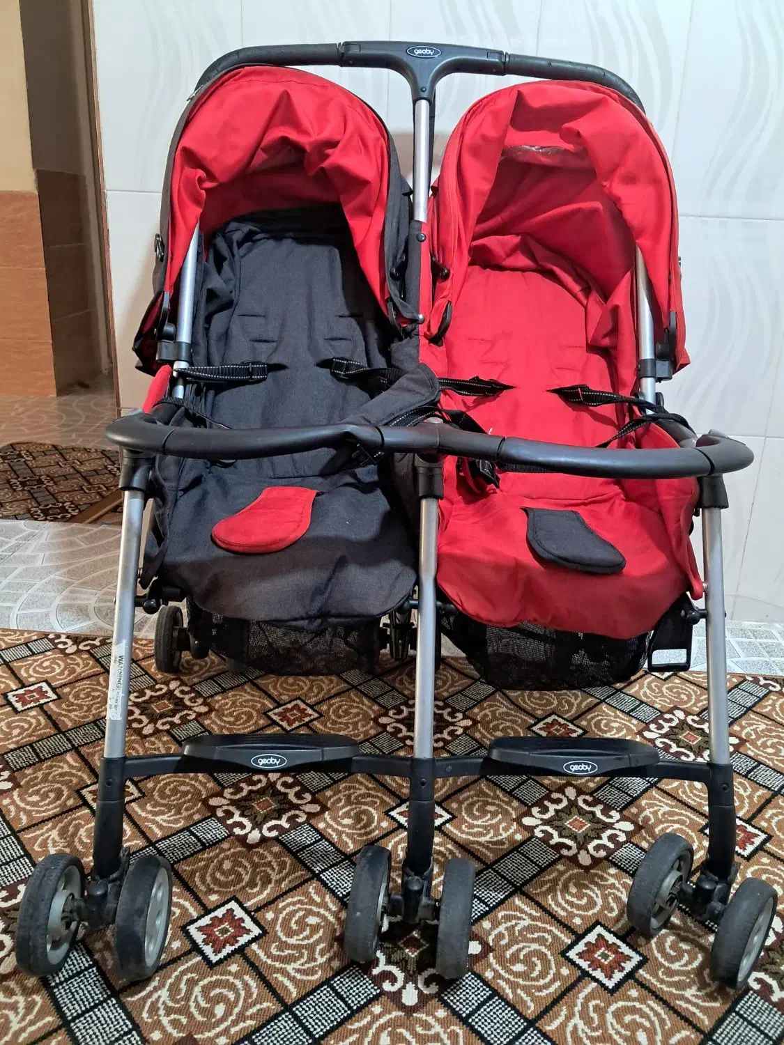 کالسکه دوقلو جیوبی سالم و زیبا|کالسکه و لوازم جانبی|شیراز, فرگاز|دیوار