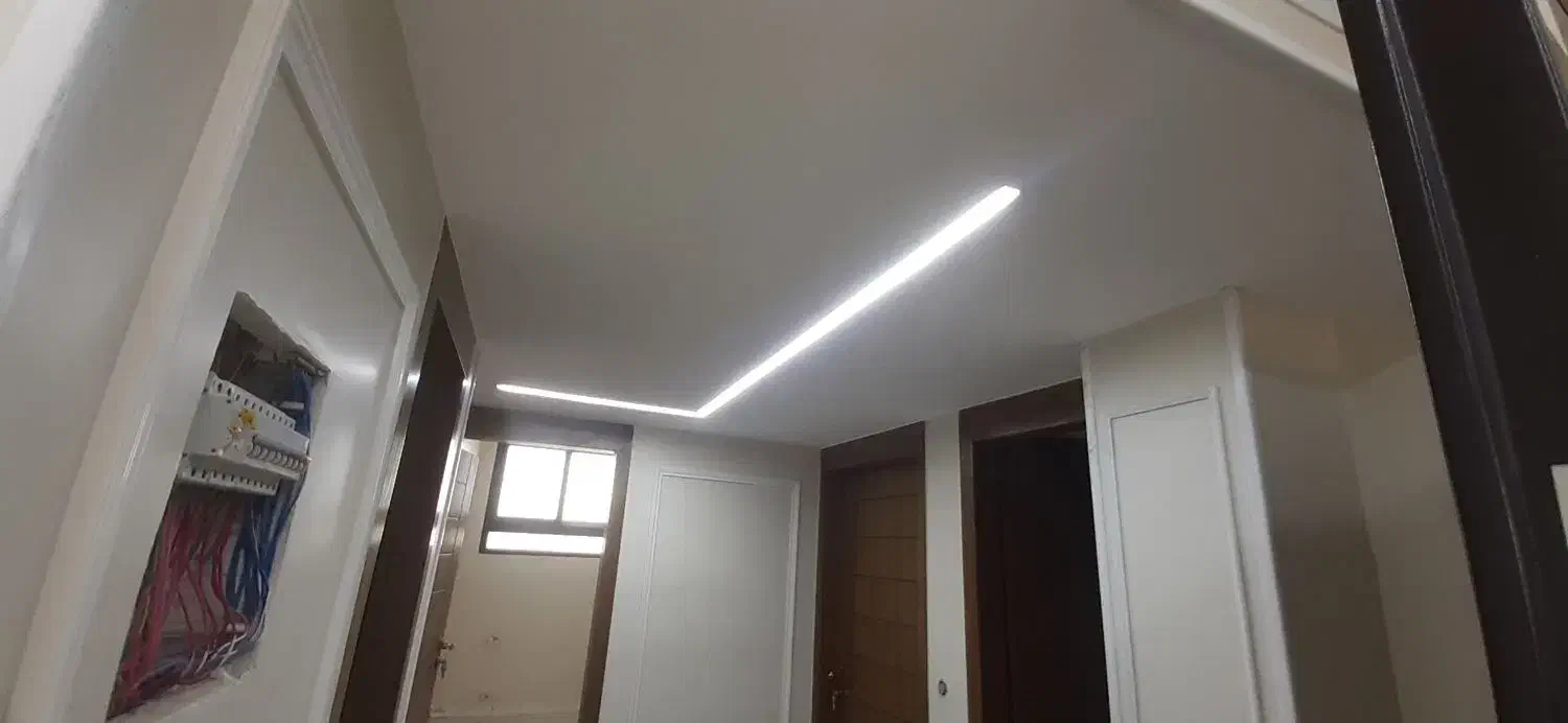 برق کشی و تعمیرات برق|خدمات پیشه و مهارت|اصفهان, رزمندگان|دیوار