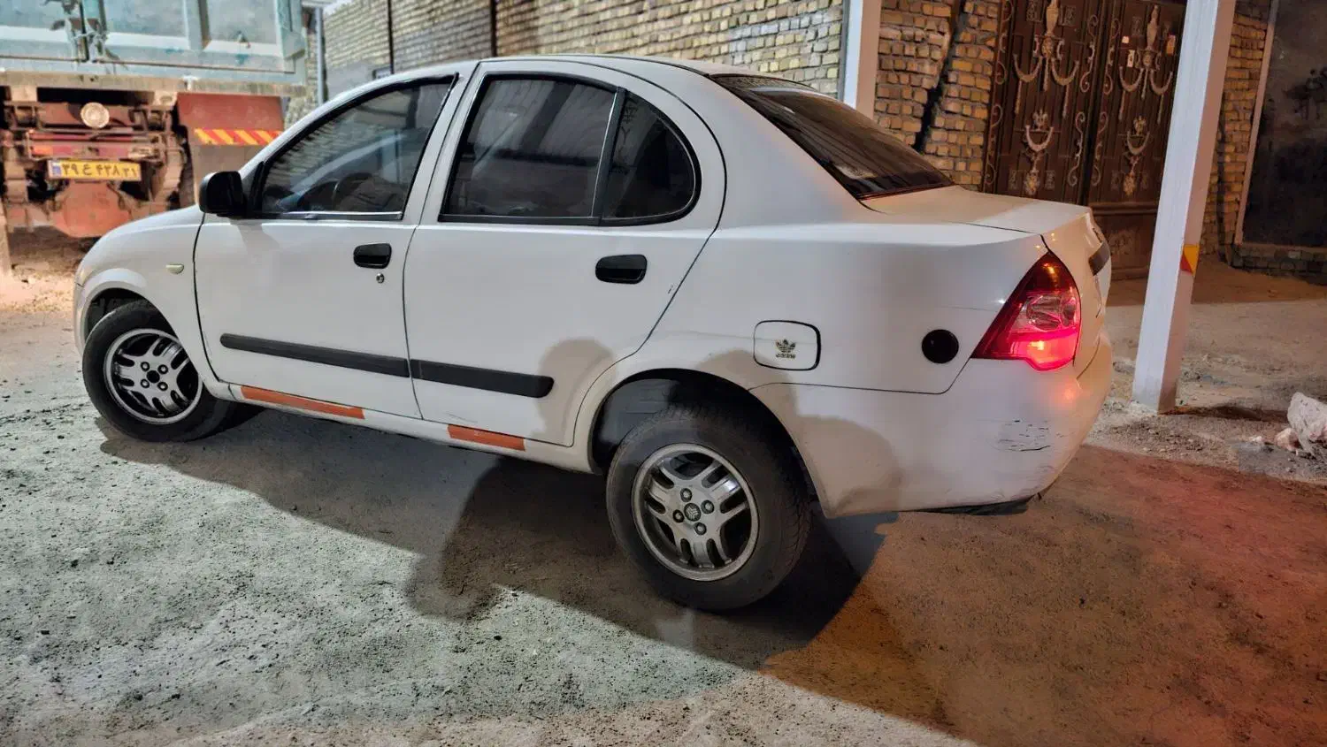 تیبا صندوقدار|خودرو سواری و وانت|خرم‌آباد, |دیوار