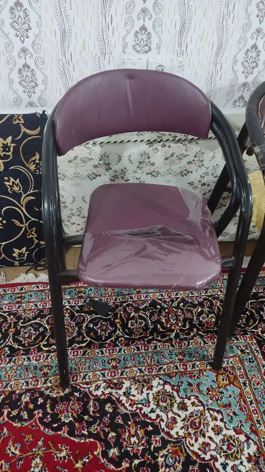 صندلی|صندلی و نیمکت|خرم‌آباد, |دیوار