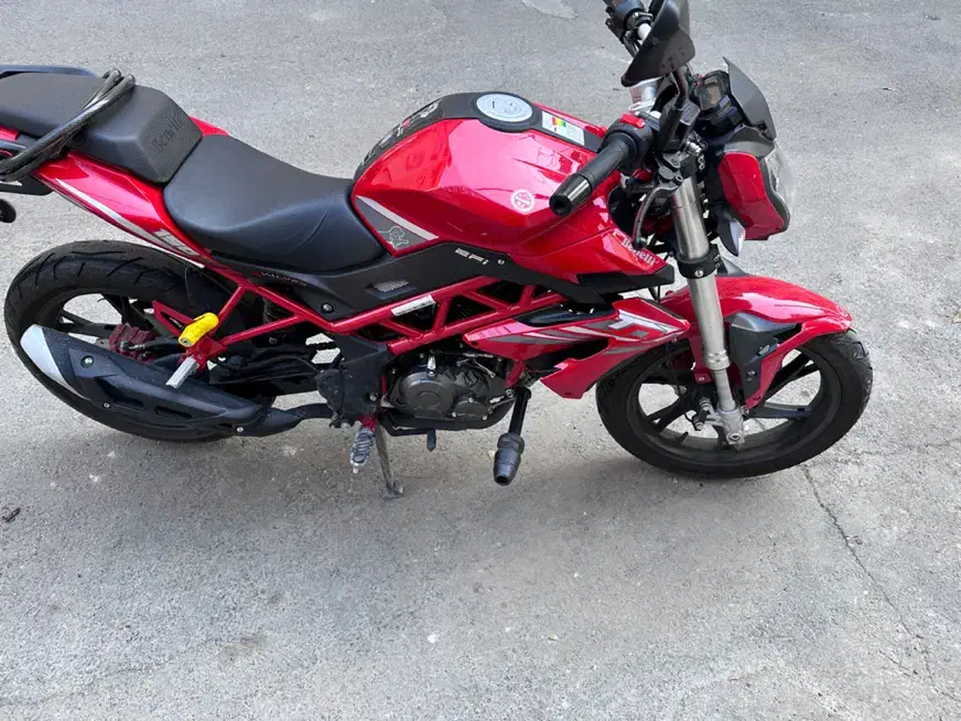 بنلی ۱۵۰ نیو در حد|موتورسیکلت|تهران, حکمت|دیوار