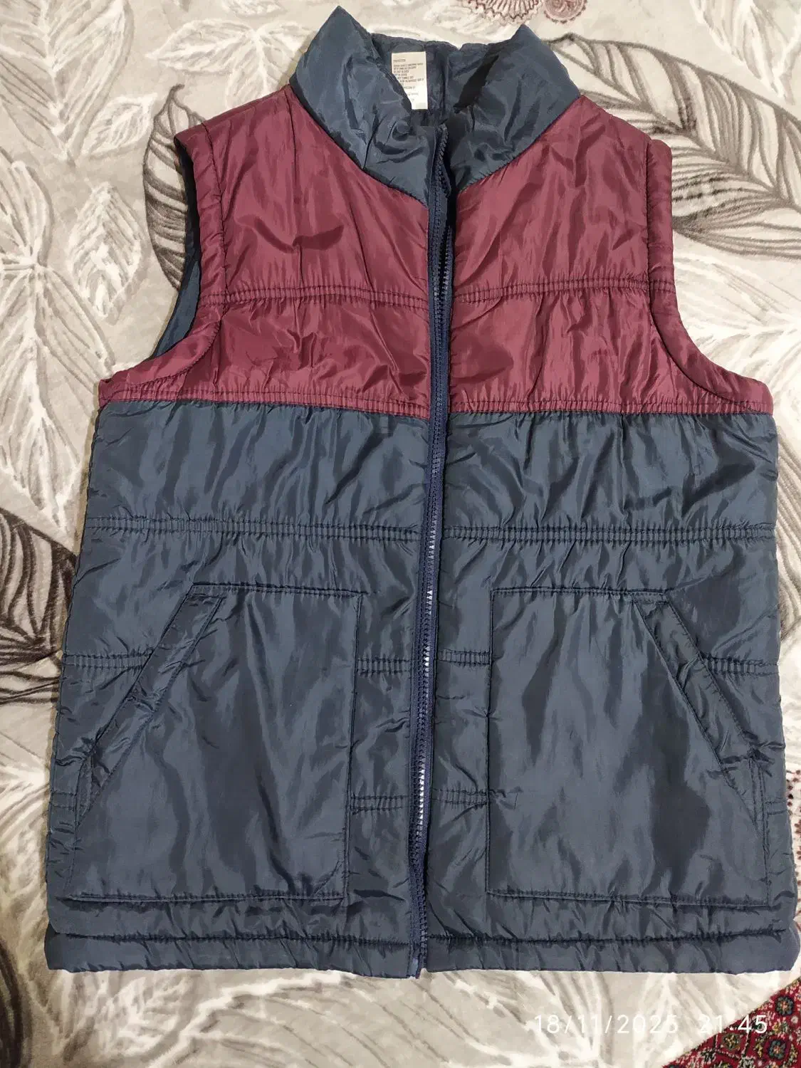 پافر پسرانه کاملا سالم.مناسب تا14 سال|کفش و لباس بچه|سنندج, |دیوار