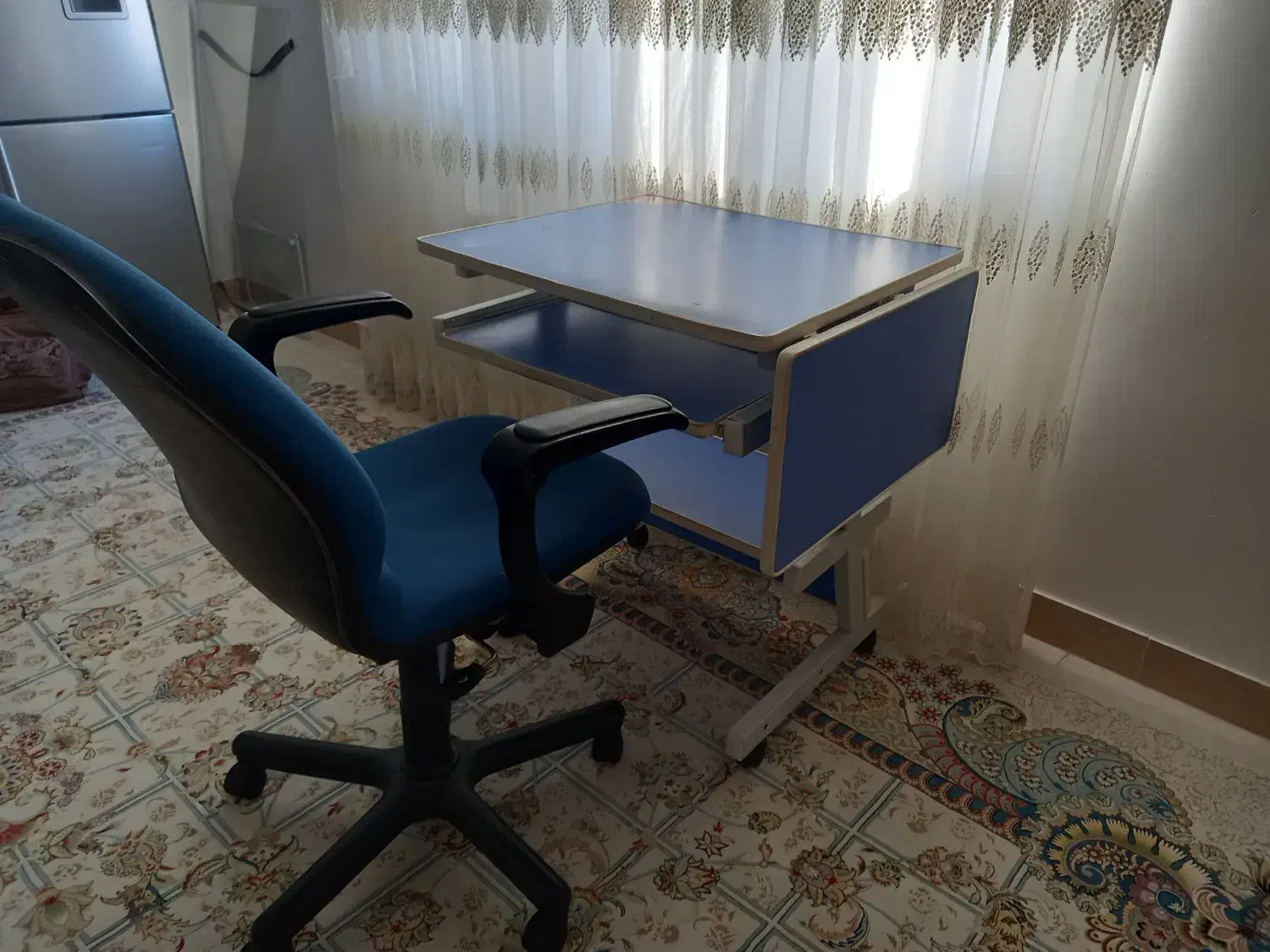 میز کامپیوتر به همراه صندلی جک دار|میز تحریر و کامپیوتر|ابهر, |دیوار