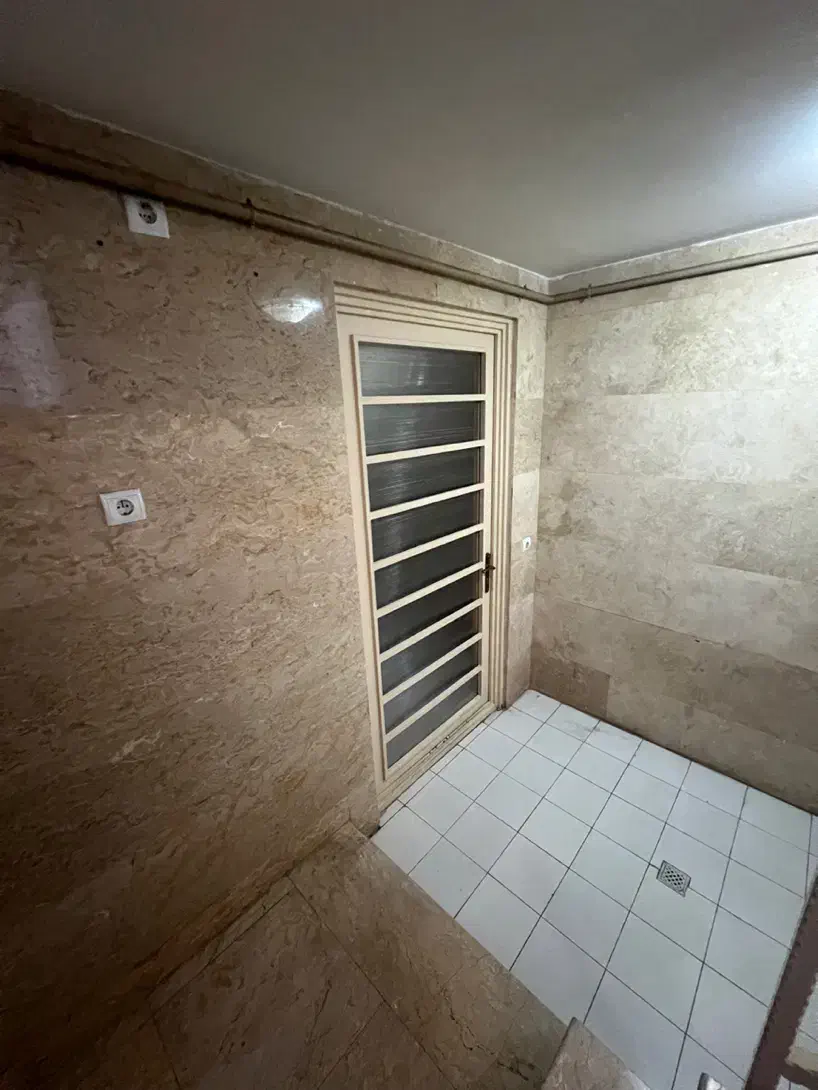 اجاره زیرزمین با سند تجاری رضانژاد پاستور جدید|اجارهٔ مغازه و غرفه|تبریز, |دیوار