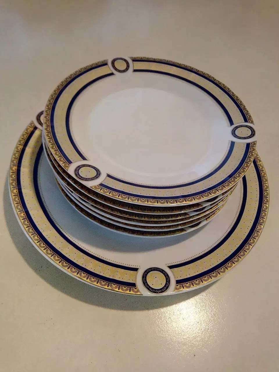 ظروف پذیرایی نو|ظروف سرو و پذیرایی|رشت, انصاری|دیوار