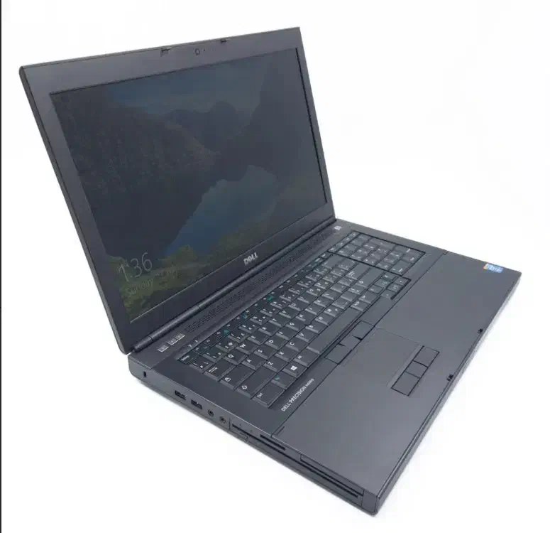 Dell m6800 Precision i7  دل صنعتی 17 اینچ|رایانه همراه|اصفهان, شاهزاده ابراهیم|دیوار