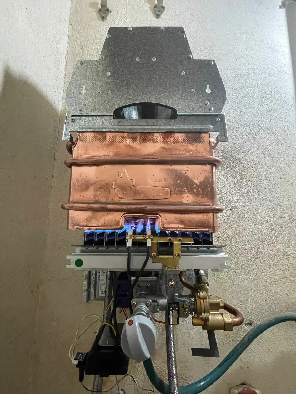 آبگرمکن گازی و برقی|خدمات پیشه و مهارت|بندرعباس, |دیوار