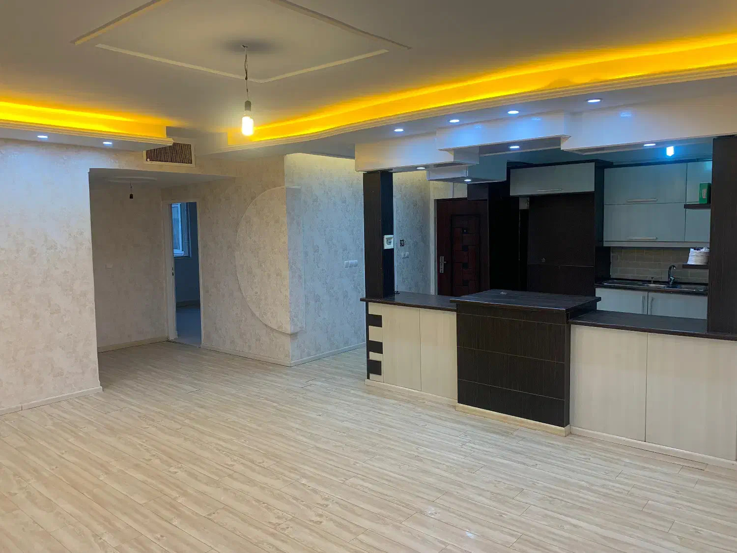 آپارتمان ۱۰۰ متری شهرک دانشگاه تهران|اجارهٔ آپارتمان|تهران, شهرک دانشگاه|دیوار