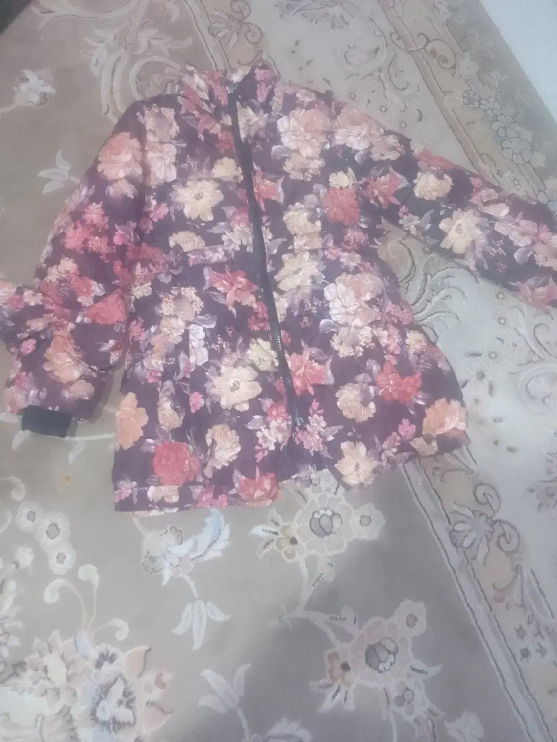 دو عدد کاپشن دخترانه بچه گانه حدود7و8ساله در حد نو|لباس|محمدیه-قزوین, |دیوار