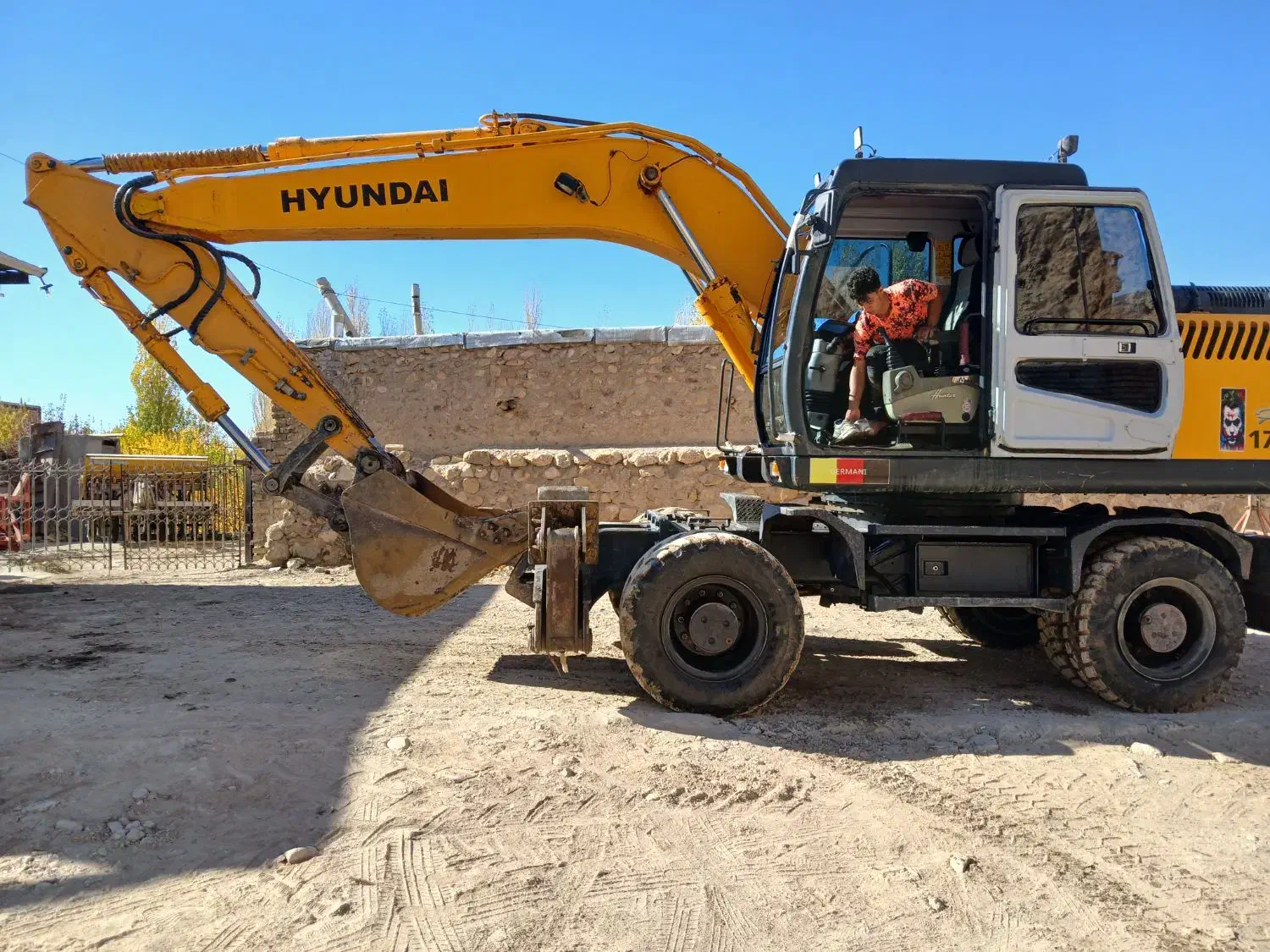 بیل ۱۷۰ هیوندای|خودرو سنگین|تهران, حر|دیوار