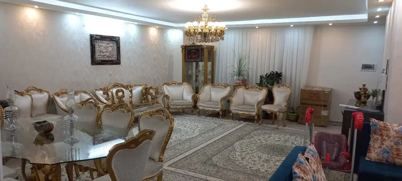 آپارتمان ۱۳۷ متری طبقه همکف|فروش آپارتمان|اصفهان, جلوان|دیوار