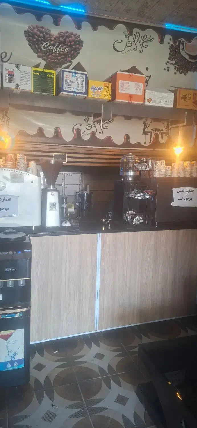 جهت اسخدام به یک نیرو در کافه خانم و اقا|استخدام خدمات فروشگاه و رستوران|بم, |دیوار