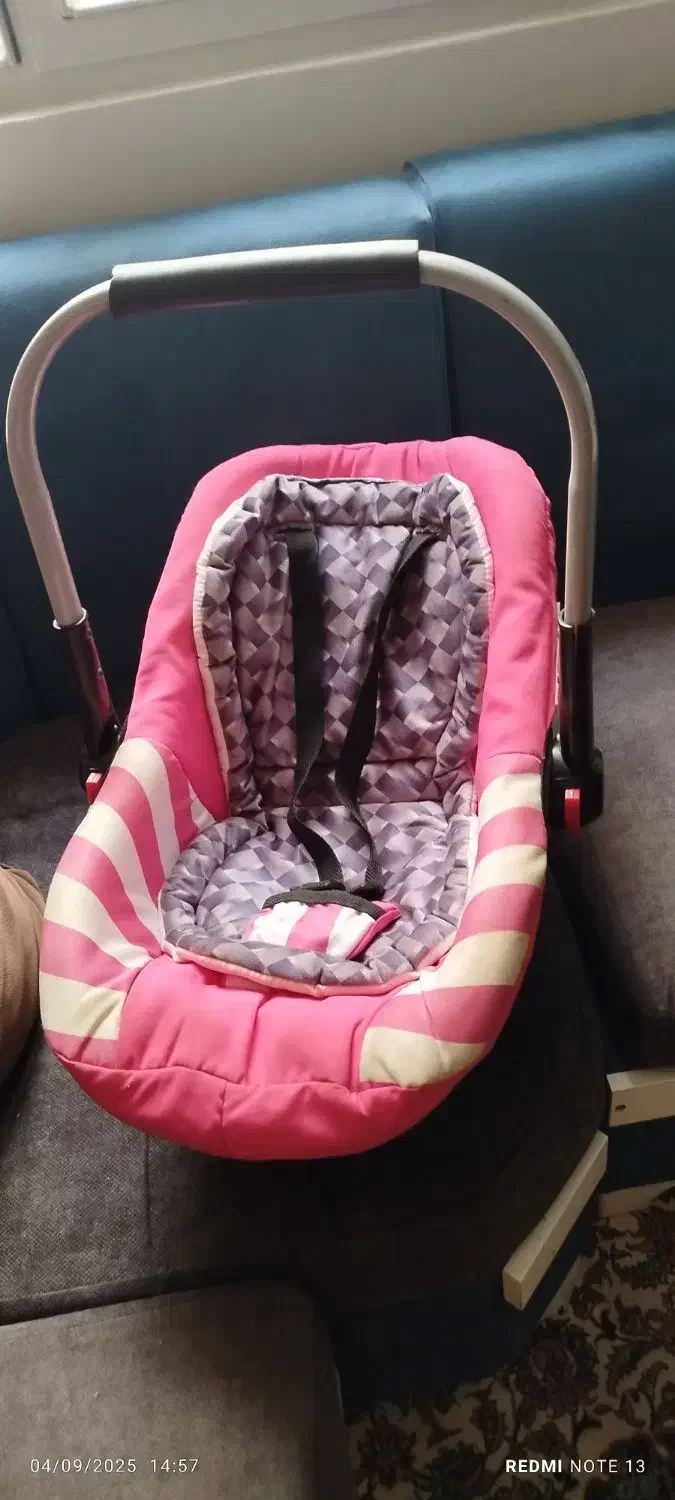 رورورک و کریر یا لالا کودک|کالسکه و لوازم جانبی|اندیشه, اندیشه فاز ۱|دیوار