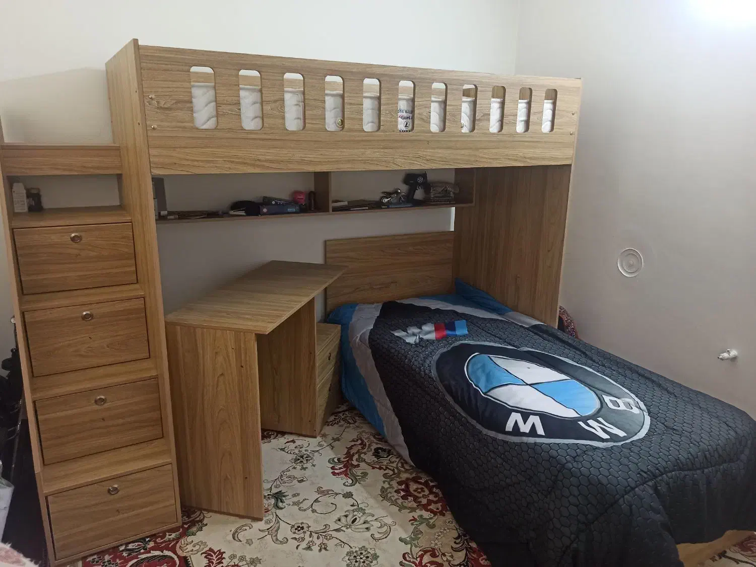 تخت خواب  دو طبقه نوجوان  mdf خارجی|تخت و سرویس خواب|شیراز, ارم|دیوار