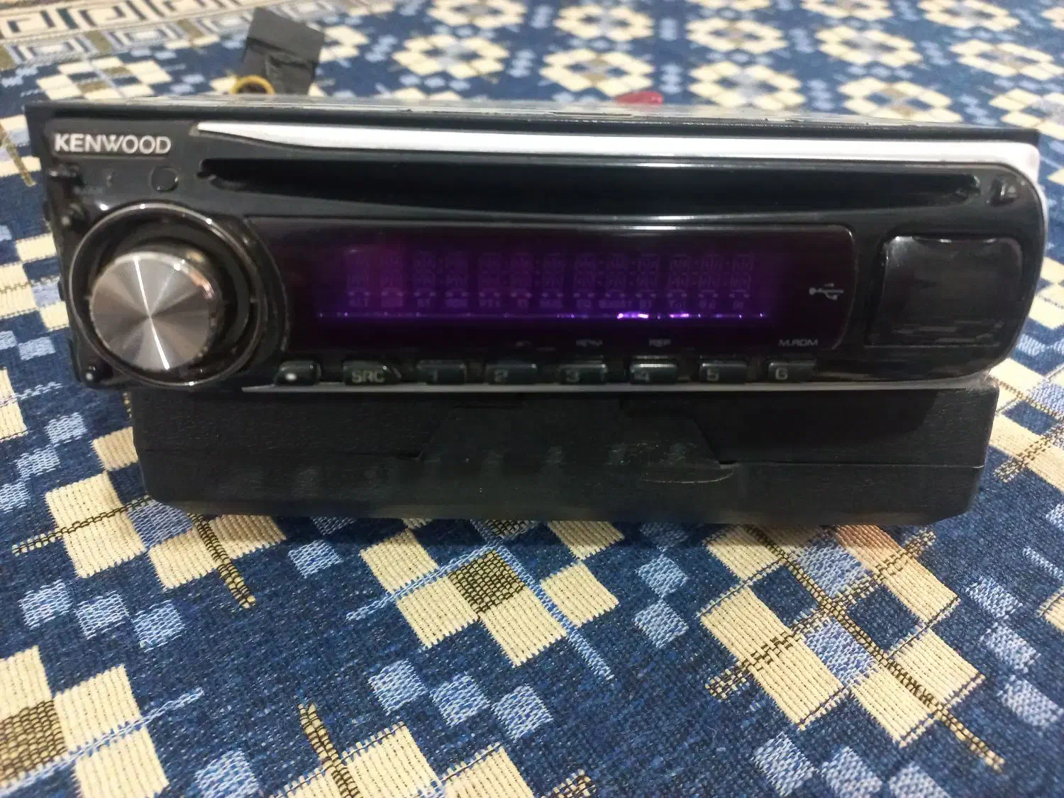 ضبط کنوود درحدنو۴خروجی داره سیستمی|قطعات یدکی و لوازم جانبی|قم, ولیعصر|دیوار