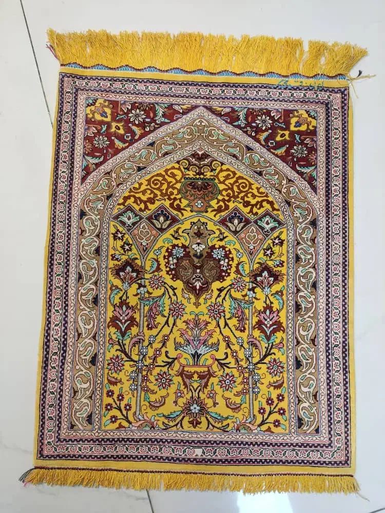 فرش دستبافت تمام ابریشم قم. ۷۰رج|فرش|تهران, پونک|دیوار
