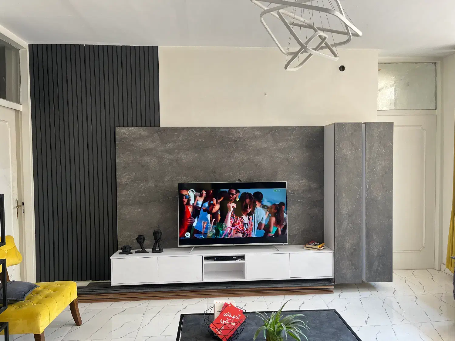 تی وی وال به همراه ال ای دی|تلویزیون و پروژکتور|تهران, پاسداران|دیوار