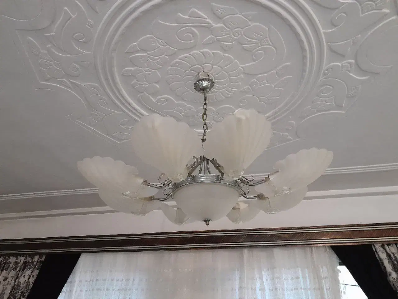 لوستر ۸ شاخه|لوستر و چراغ آویز|لاهیجان, کوی آزادگان|دیوار