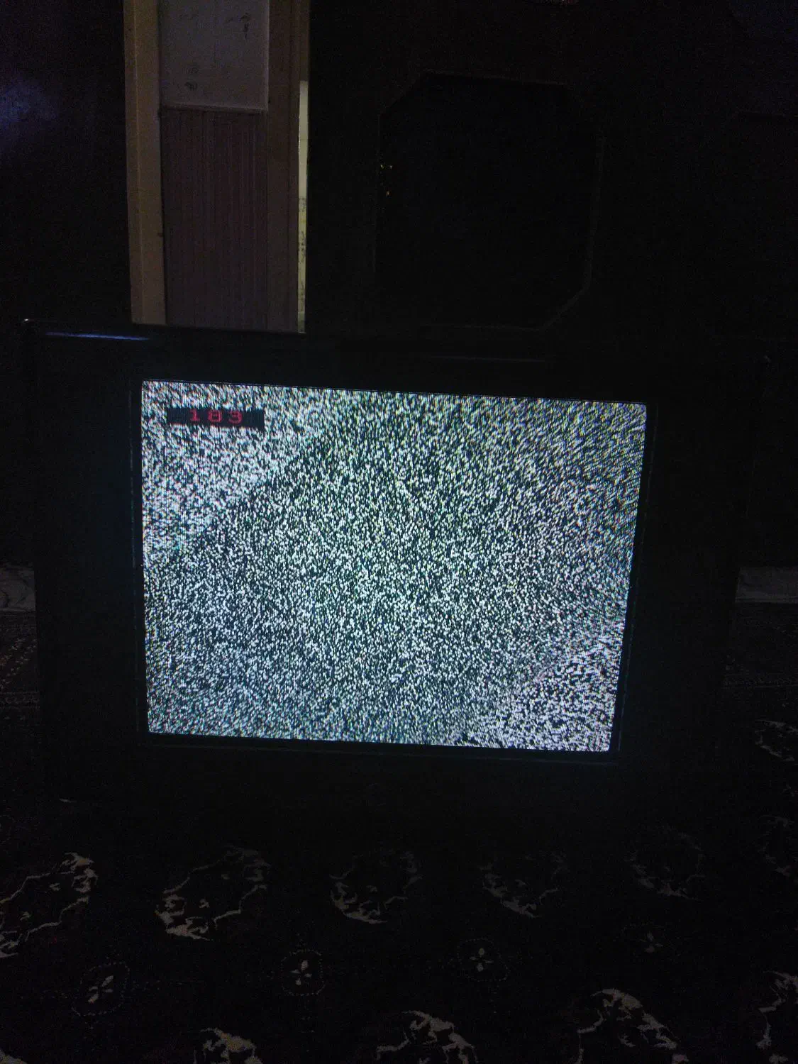 تلویزیون دوو29|تلویزیون و پروژکتور|گنبد کاووس, |دیوار