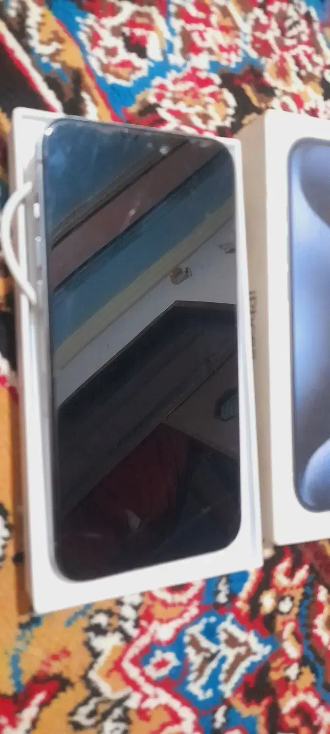 ایفون 15 معاوضه با چیزی بدردبخور|موبایل|زاهدان, |دیوار