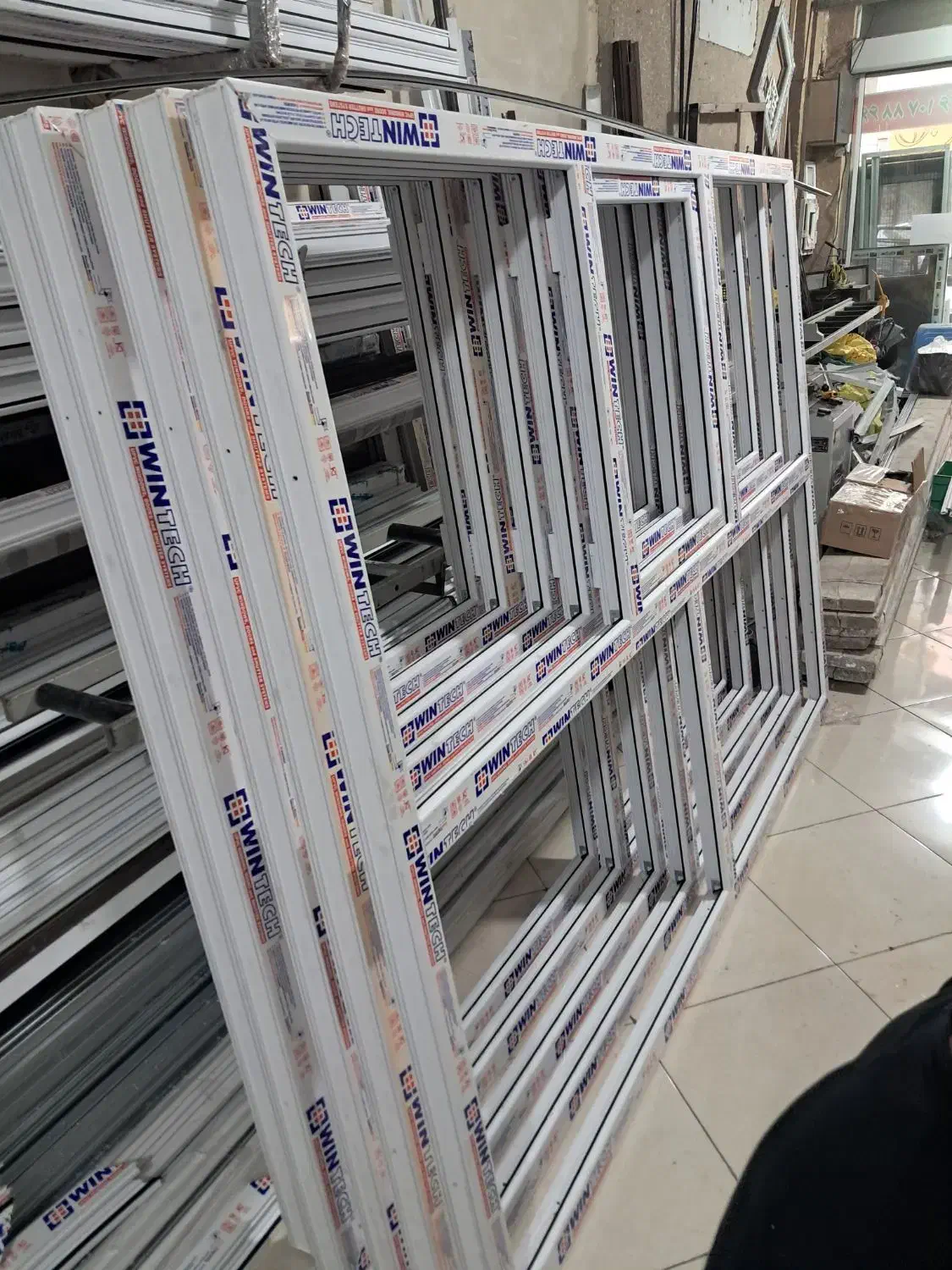 ریگلاژ پنجره های پی وی سی و توری پلیسه|خدمات پیشه و مهارت|تهران, اقدسیه|دیوار