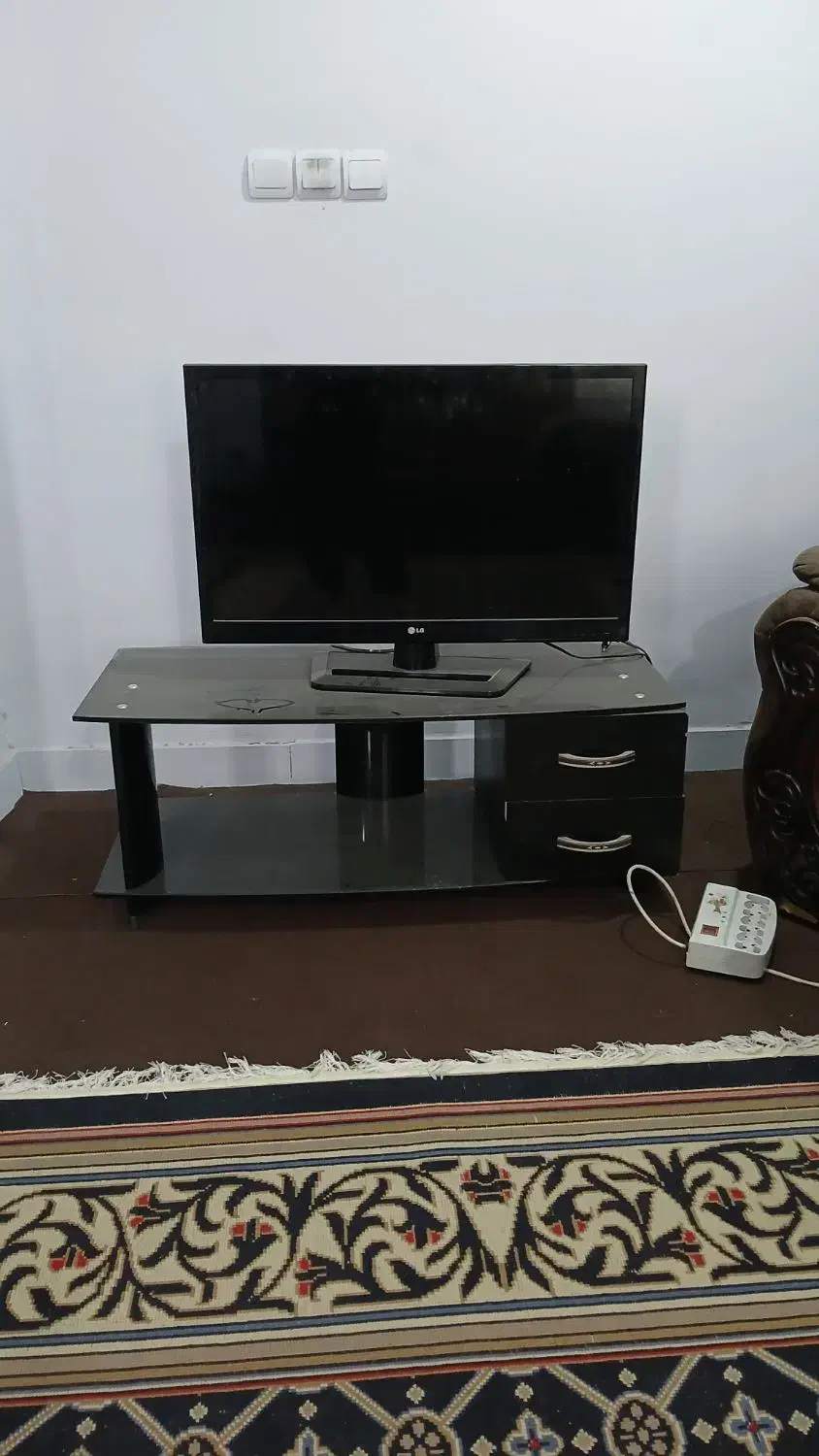 وسایل خونه برای فروش|مبلمان خانگی و میز عسلی|بندر دیر, |دیوار